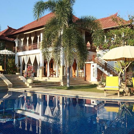 Villa Jakaranda And Villa Marakuya ロヴィーナ エクステリア 写真